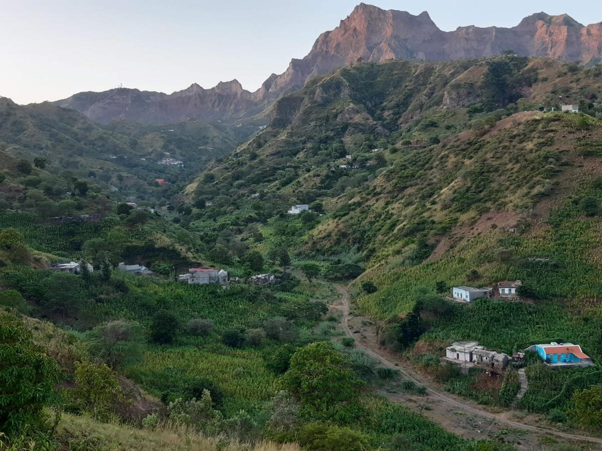 Casa Pe Di Polon Holiday Home Picos Ngoại thất bức ảnh